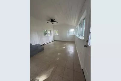 1016 Valley Rd, Wayne, NJ 07470 - Photo 11