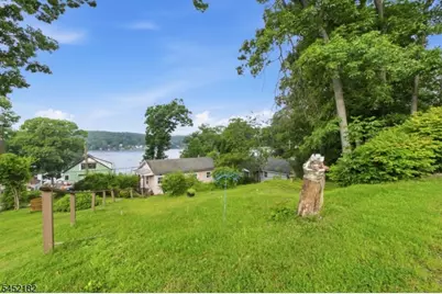 22 Alpine Dr, Jefferson Township, NJ 07849 - Photo 1