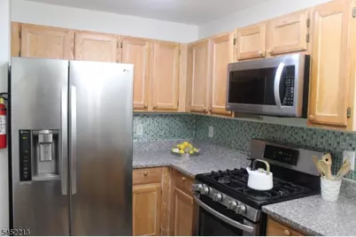 202 Rip Van Dam Ct, Montgomery Township, NJ 08502 - Photo 17