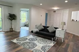 202 Rip Van Dam Ct, Montgomery Township, NJ 08502 - Photo 3