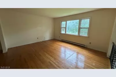 95 Longwood Lake Rd, Jefferson Township, NJ 07438 - Photo 7