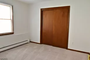 28 Elmhurst St, Elmwood Park, NJ 07407 - Photo 23