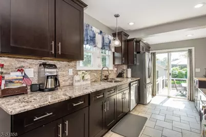 49 Bell St, Bloomfield, NJ 07003 - Photo 11