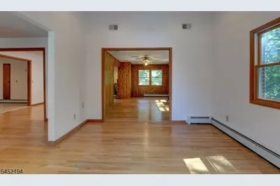 34 Knoll Rd, Wayne, NJ 07470 - Photo 7