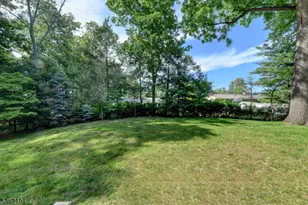 34 Knoll Rd, Wayne, NJ 07470 - Photo 33