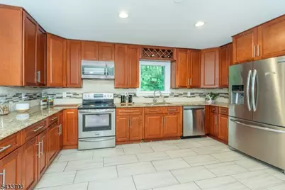 9 Albert St, West Milford, NJ 07480 - Photo 7