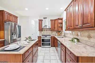 9 Stirrup Way, Franklin Township, NJ 08540 - Photo 13