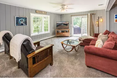 10 Holly Dr, Denville, NJ 07834 - Photo 17