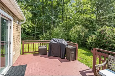10 Holly Dr, Denville, NJ 07834 - Photo 31