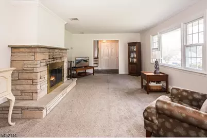 10 Holly Dr, Denville, NJ 07834 - Photo 7