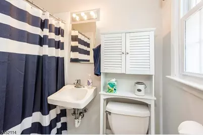 10 Holly Dr, Denville, NJ 07834 - Photo 23