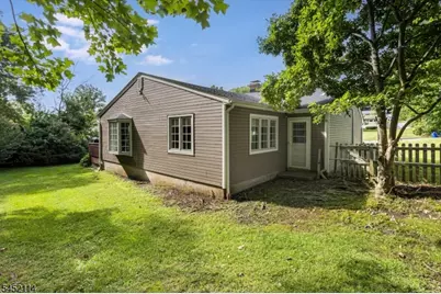 10 Holly Dr, Denville, NJ 07834 - Photo 37