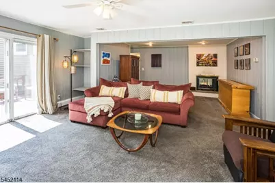 10 Holly Dr, Denville, NJ 07834 - Photo 19