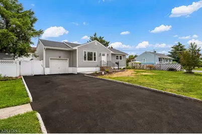 1221 Charter St, Piscataway Township, NJ 08854 - Photo 3