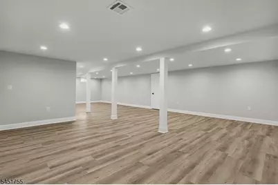 1221 Charter St, Piscataway Township, NJ 08854 - Photo 25