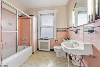 614 16 Bailey Ave, Elizabeth, NJ 07208 - Photo 15