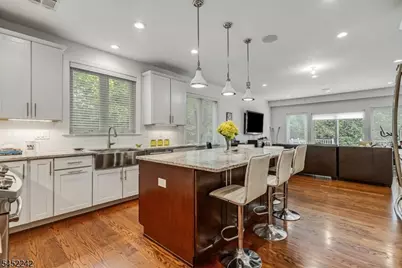 23 Erskine Dr, Morristown, NJ 07960 - Photo 13