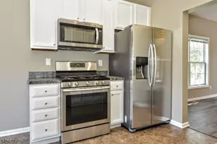 311 Cambridge Dr, Butler, NJ 07405 - Photo 7