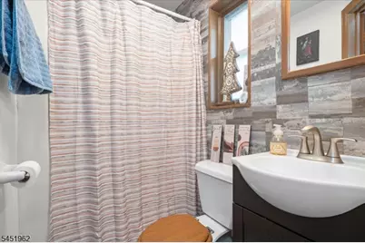 45 Kennedy Ave, Ogdensburg, NJ 07439 - Photo 25