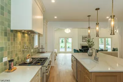 28 Mountain Ave, Summit, NJ 07901 - Photo 13