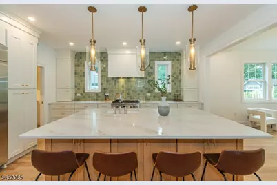 28 Mountain Ave, Summit, NJ 07901 - Photo 11