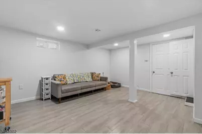 274 Brighton Ave, East Orange, NJ 07017 - Photo 31