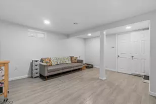 274 Brighton Ave, East Orange, NJ 07017 - Photo 31