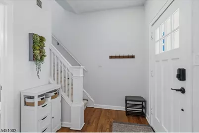 274 Brighton Ave, East Orange, NJ 07017 - Photo 7