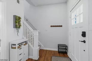 274 Brighton Ave, East Orange, NJ 07017 - Photo 7
