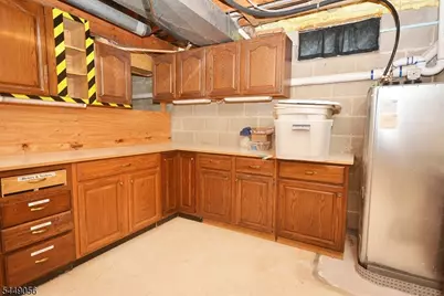 1 Chrystal Dr, Clinton Township, NJ 08833 - Photo 29