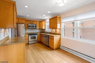 322 Richard Mine Rd, Rockaway Township, NJ 07885 - Photo 9