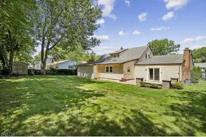 219 W 1st, Edison, NJ 08820 - Photo 33