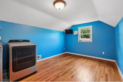 219 W 1st, Edison, NJ 08820 - Photo 31