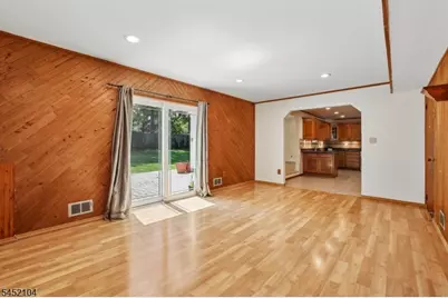 219 W 1st, Edison, NJ 08820 - Photo 15