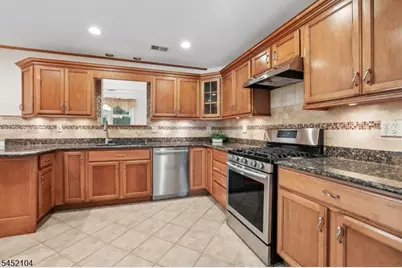 219 W 1st, Edison, NJ 08820 - Photo 7