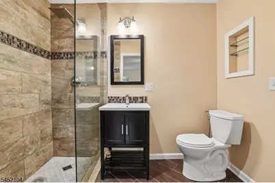219 W 1st, Edison, NJ 08820 - Photo 21