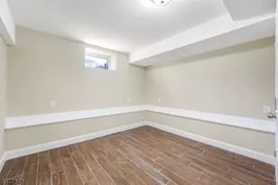 47 Greenwood Ave, Montclair, NJ 07042 - Photo 25