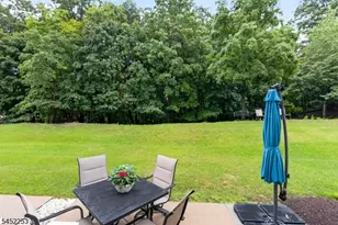 252 Ridge Dr, Pompton Lakes, NJ 07442 - Photo 23