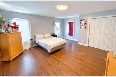 156 E 8th Ave, Roselle, NJ 07203 - Photo 7