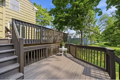 180 River Dr, Parsippany, NJ 07034 - Photo 35