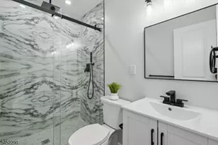 26 Hunterdon Rd, West Orange Township, NJ 07052 - Photo 23