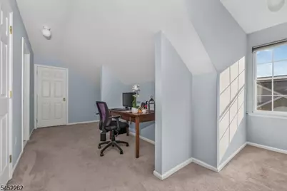 5 Indian Plantation St, Raritan Township, NJ 08822 - Photo 13