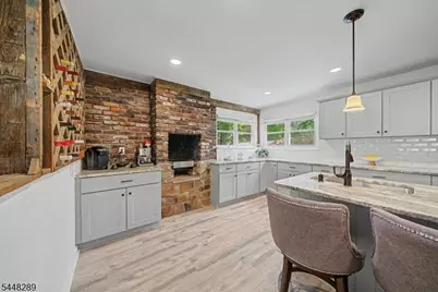621 5th St, Belvidere, NJ 07823 - Photo 3
