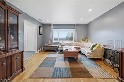 112 Knob Hill Rd, Washington Township, NJ 07840 - Photo 5