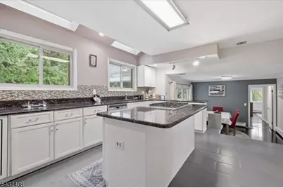 112 Knob Hill Rd, Washington Township, NJ 07840 - Photo 9