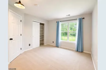 116 Wallace Ct, Green Brook Township, NJ 08812 - Photo 15