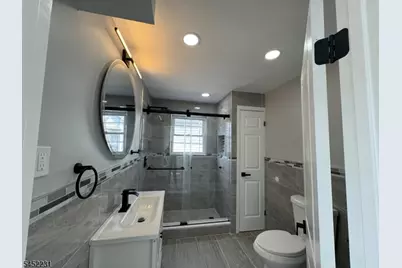 114 Orange Ave, Irvington, NJ 07111 - Photo 17