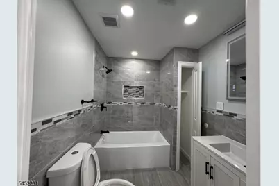 114 Orange Ave, Irvington, NJ 07111 - Photo 25