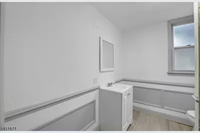 227 Snyder St #2, Orange, NJ 07050 - Photo 13