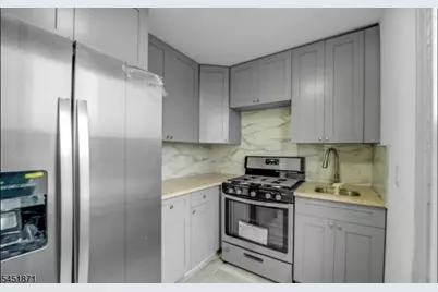 227 Snyder St #2, Orange, NJ 07050 - Photo 3
